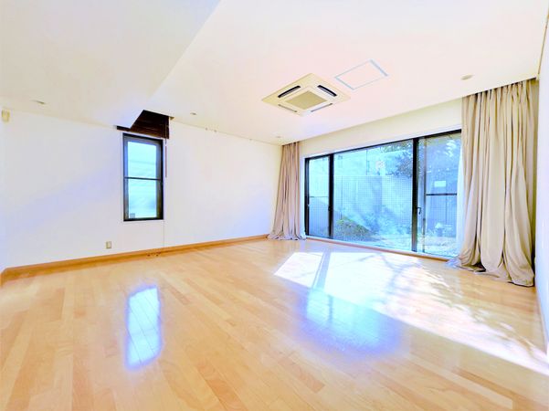 渋谷区富ヶ谷2丁目 戸建 リビング 渋谷区富ヶ谷2丁目 戸建 リビング