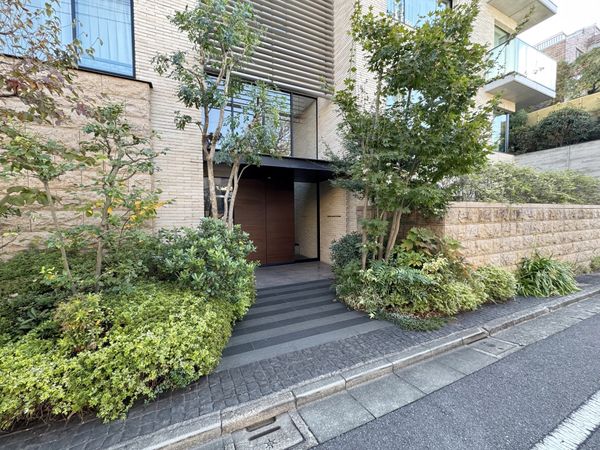 グランドメゾン代沢 エントランス グランドメゾン代沢 エントランス