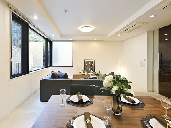 グランドメゾン代沢 リビング