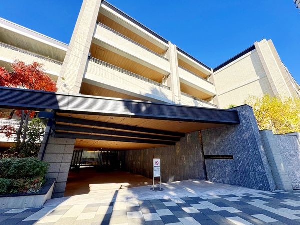 リーフィアレジデンス上原 エントランス