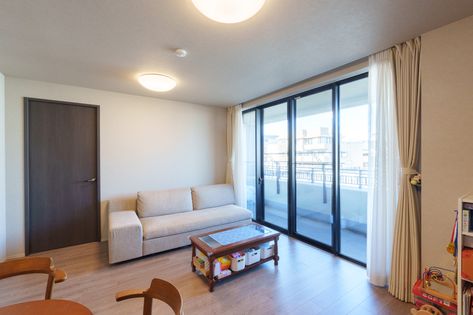 リーフィアレジデンス上原 リビング