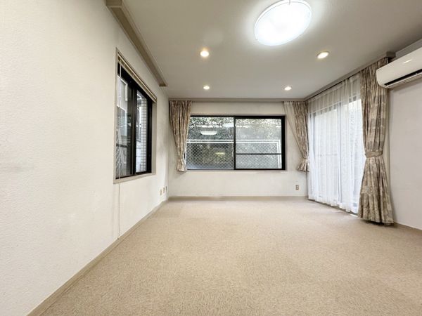 ラ・クール代々木上原 エントランス ラ・クール代々木上原 エントランス