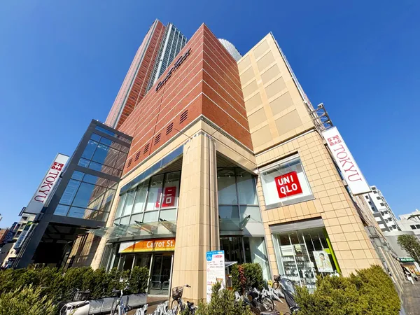 キャロットタワー