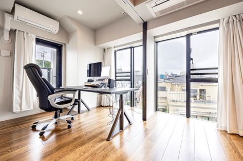 ピアース代々木上原 洋室