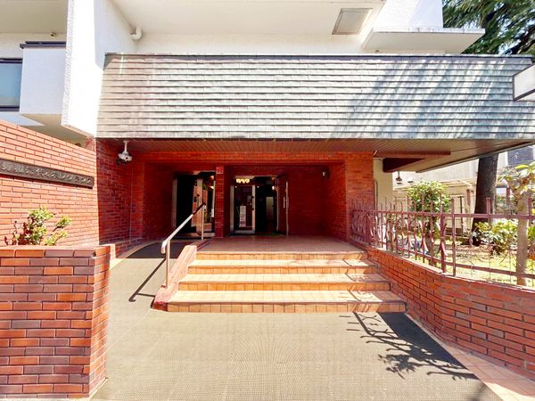 秀和元代々木レジデンス エントランス 秀和元代々木レジデンス エントランス