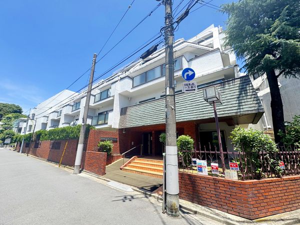 秀和元代々木レジデンス 外観