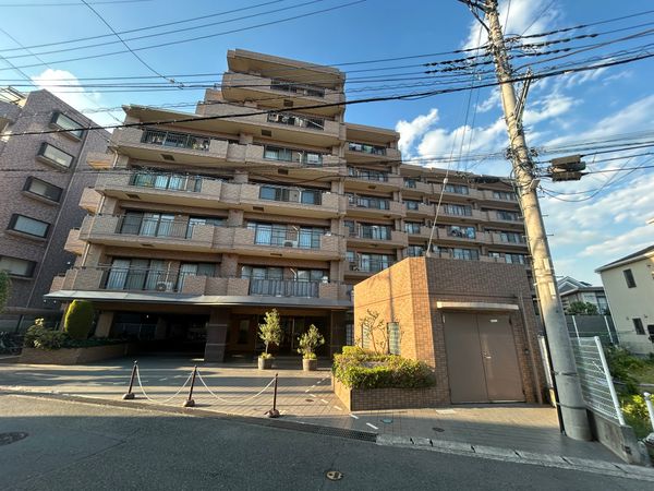 朝日クレスパリオ溝の口 外観