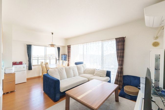 あおば山の手台グラン・ジャルダン 八番館 リビング あおば山の手台グラン・ジャルダン 八番館 リビング