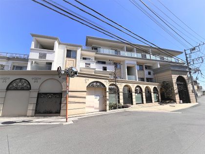 バースシティ溝の口ティアラ 外観