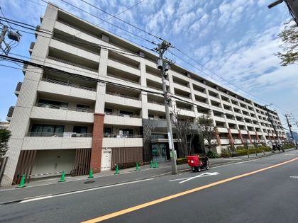 BELISTA溝の口 外観