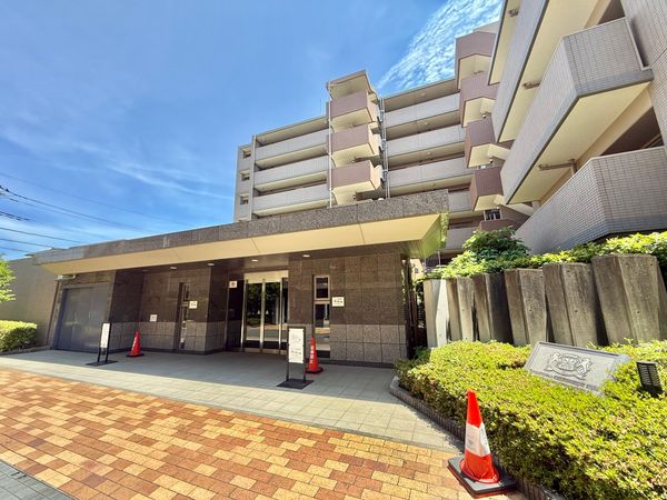 ライオンズマンション武蔵新城緑園の街弐番館 エントランス ライオンズマンション武蔵新城緑園の街弐番館 エントランス