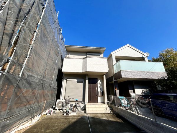 港北区下田町3丁目(土地) 前面道路含む外観