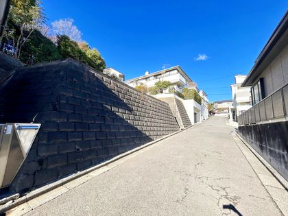 港北区日吉本町5丁目(新築1号棟) 前面道路含む外観