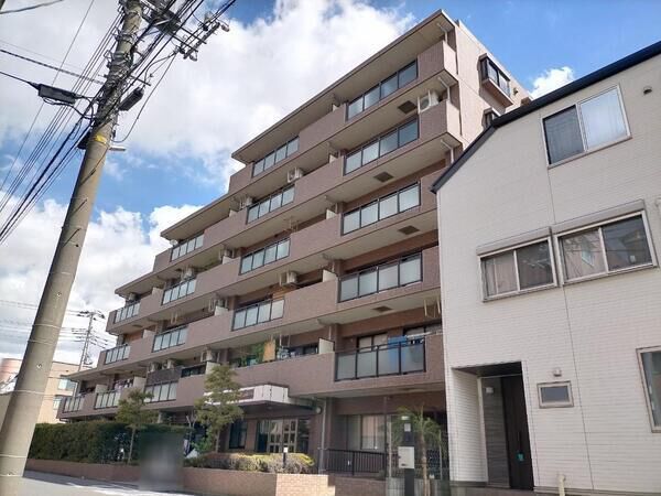 ライオンズマンション日吉学園 外観
