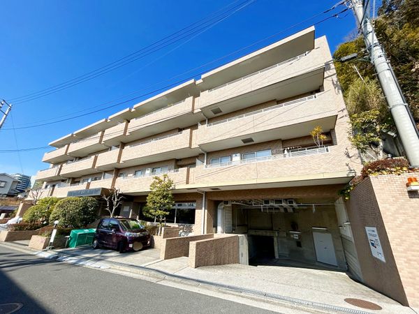 ヒルハイツ日吉 外観