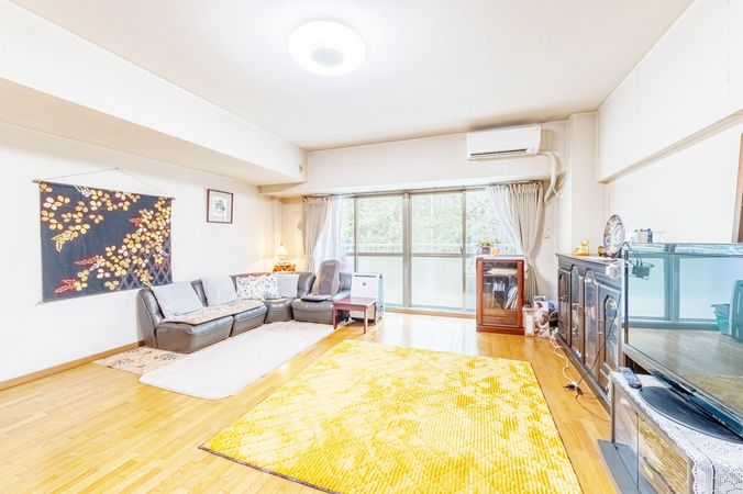 ユーカリハイツ久末 室内