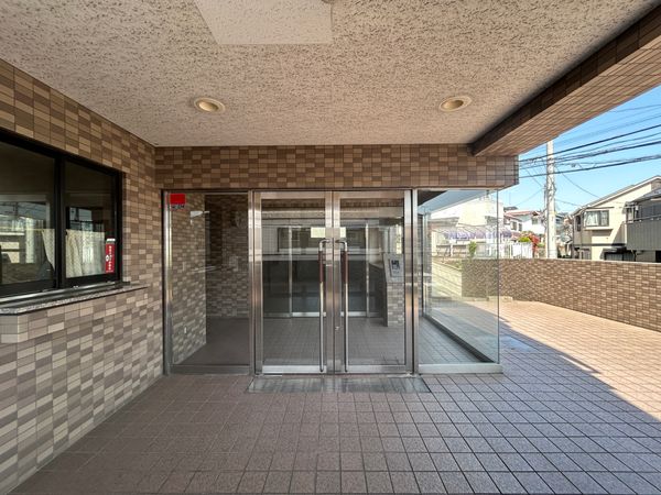 日吉ガーデニア エントランス