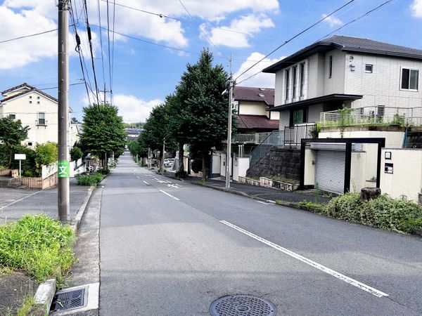荏子田2丁目 土地 前面道路含む外観 荏子田2丁目 土地 前面道路含む外観