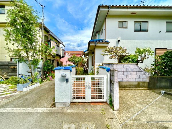 美しが丘3丁目・土地 前面道路含む外観 美しが丘3丁目・土地 前面道路含む外観