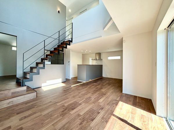 あざみ野3丁目新築戸建 1号棟 リビング