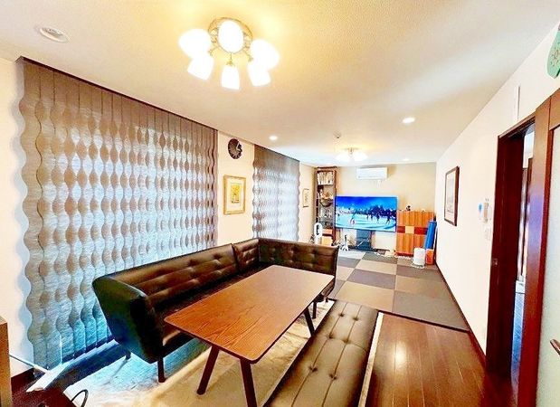 美しが丘3丁目 戸建 リビング