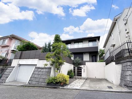 横浜市青葉区新石川4丁目 戸建 外観