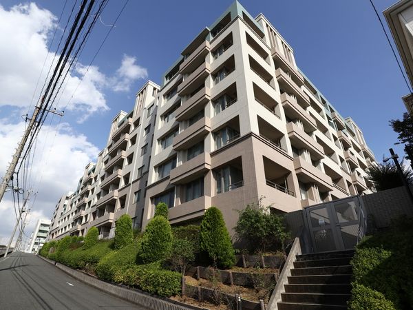 クレッセント美しが丘レジデンス 外観