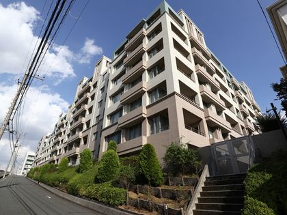 クレッセント美しが丘レジデンス 外観