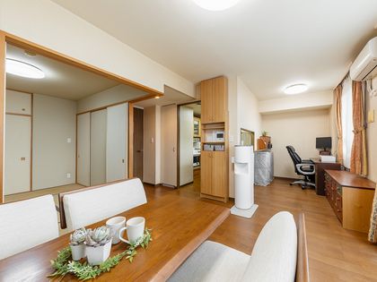 イディオスあざみ野 M棟 リビング