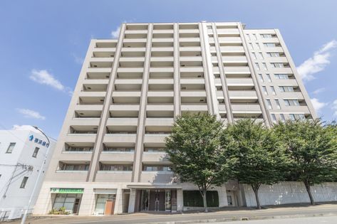 ドレッセあざみ野エスタフレンテ 外観