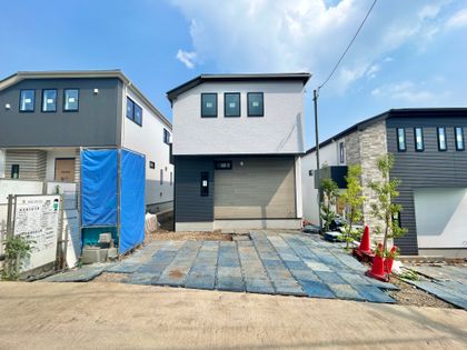 緑区西八朔町 新築2号棟 外観