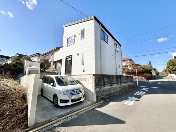 青葉区奈良町 新築戸建 駐車場 青葉区奈良町 新築戸建 駐車場