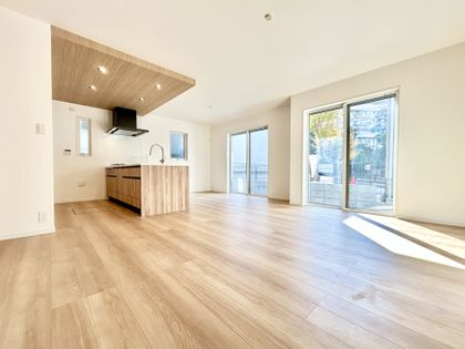 青葉区奈良町 新築2号棟 リビング