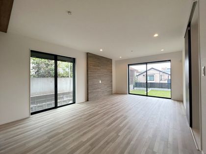 青葉区青葉台2丁目 新築2号棟 リビング