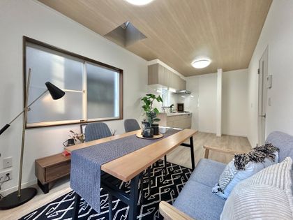 青葉区田奈町 戸建 リビング