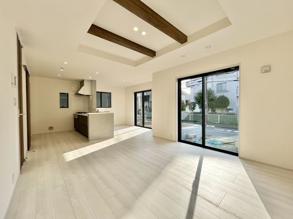 桂台2丁目 新築戸建1号棟 リビング 桂台2丁目 新築戸建1号棟 リビング