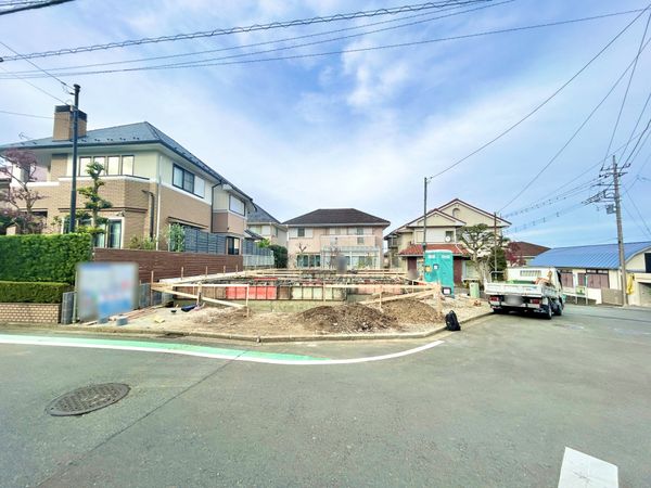 藤が丘2丁目新築戸建 2号棟 前面道路含む外観 藤が丘2丁目新築戸建 2号棟 前面道路含む外観