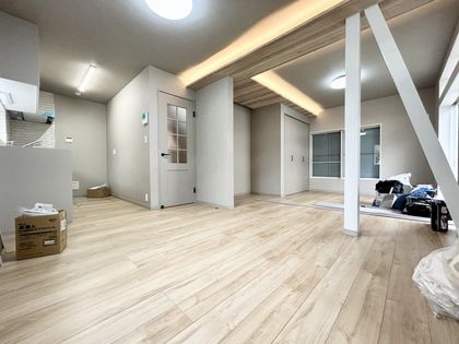 青葉区みたけ台 戸建 リビング