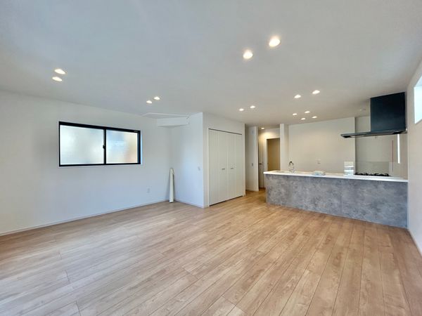 たちばな台2丁目新築戸建 リビング たちばな台2丁目新築戸建 リビング