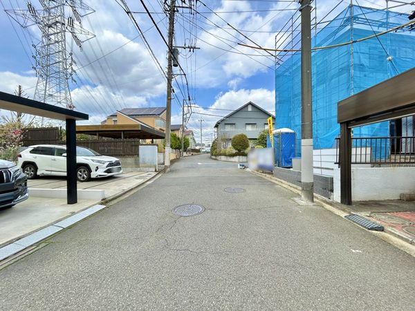 荏田西2丁目新築戸建 前面道路含む外観