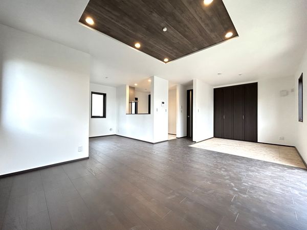 田奈町新築5号棟 リビング