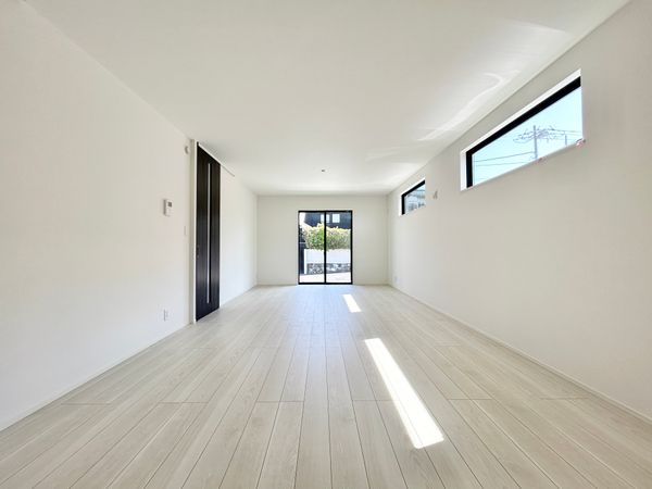 千草台新築戸建 C号棟 リビング