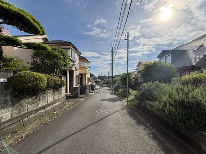 奈良町 新築戸建 前面道路含む外観 前面道路含む外観