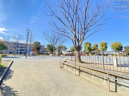たちばな台1丁目 新築戸建 たちばな台第二公園(約350m) たちばな台第二公園(約350m)