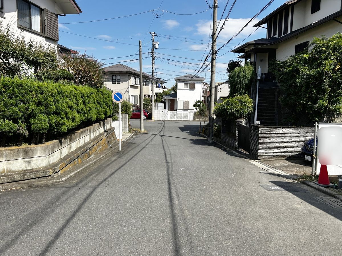 みたけ台 新築戸建1号棟 前面道路含む外観 前面道路含む外観