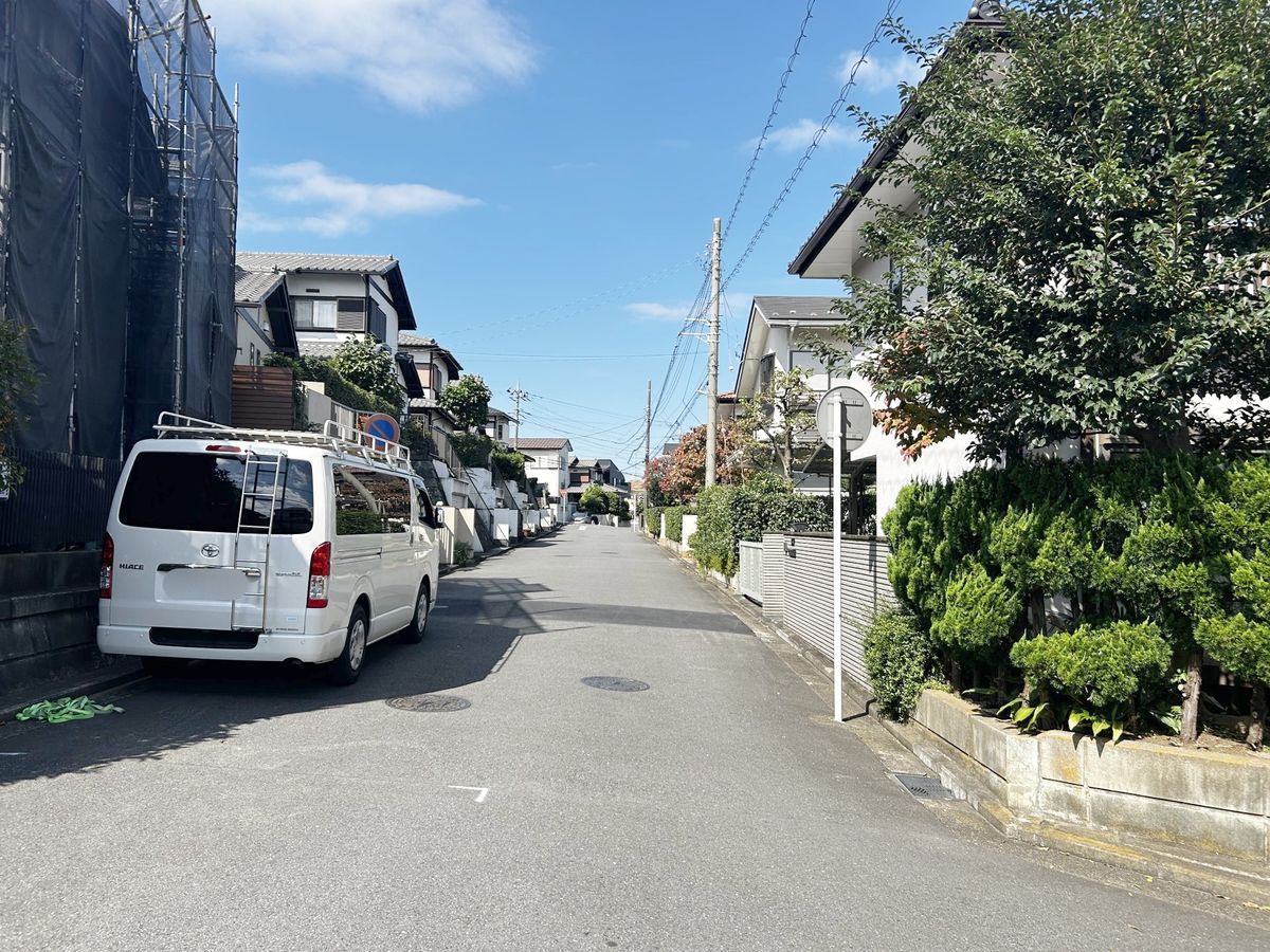 みたけ台 新築戸建1号棟 前面道路含む外観 前面道路含む外観