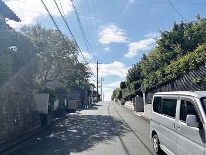 みたけ台 新築戸建1号棟 前面道路含む外観 前面道路含む外観