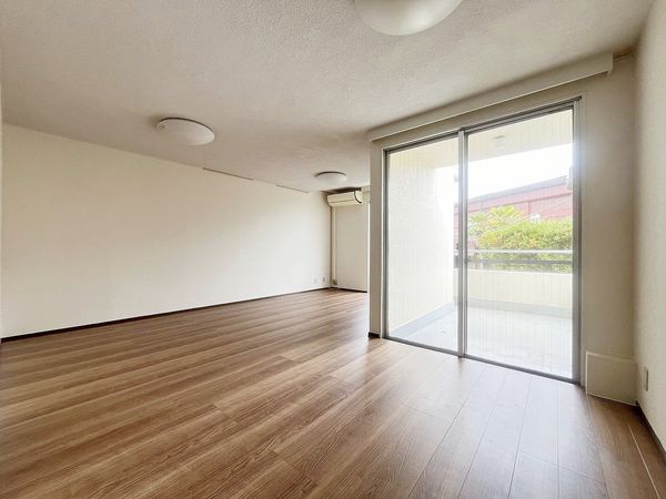 青葉区奈良町テラスハウス リビング 青葉区奈良町テラスハウス リビング