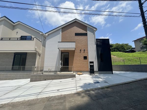 緑区北八朔町 新築2号棟 外観 緑区北八朔町 新築2号棟 外観