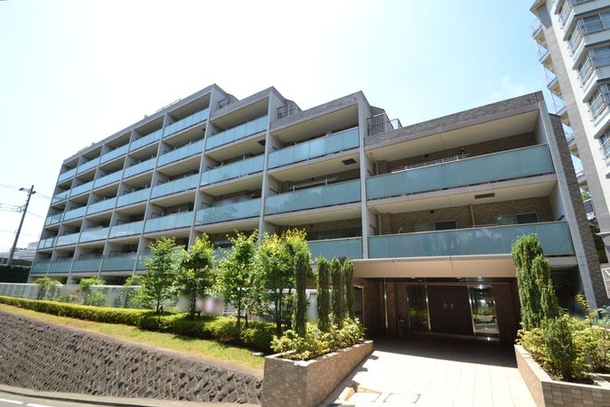リステージ藤が丘オーバードレジデンス 外観